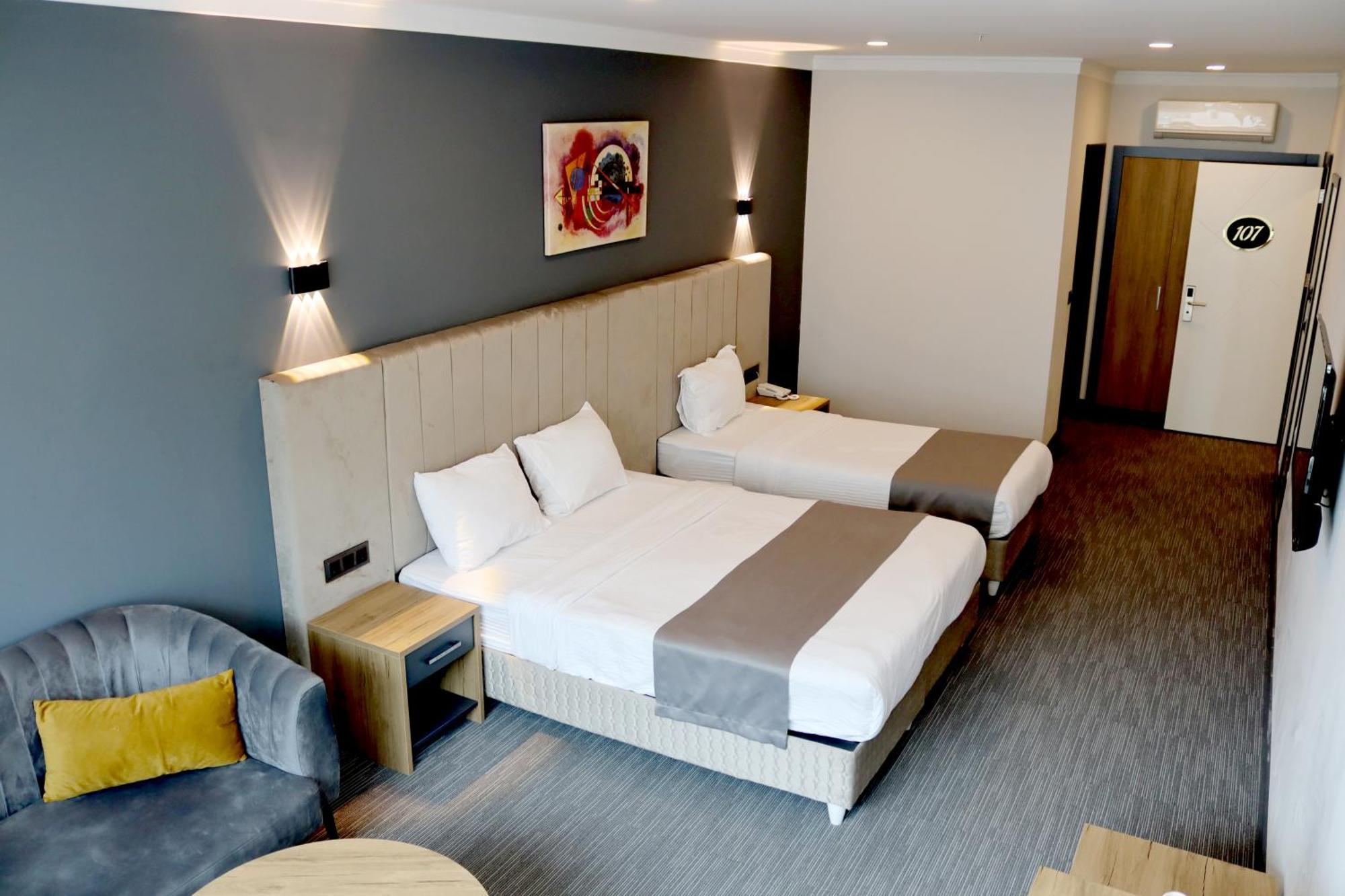 Home Plus Hotel Istanbul Exterior foto