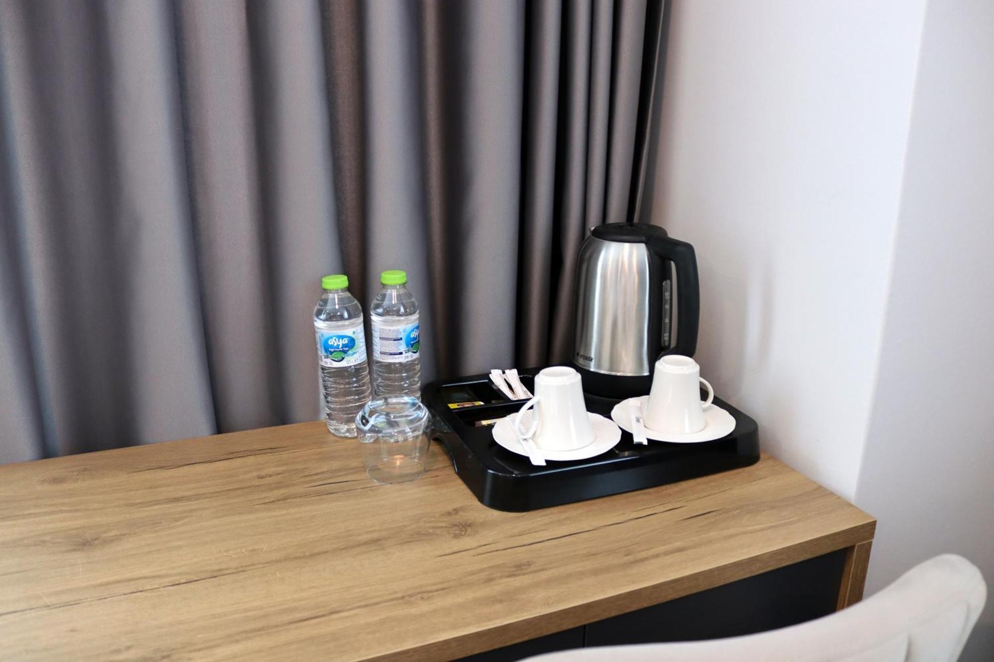 Home Plus Hotel Istanbul Exterior foto