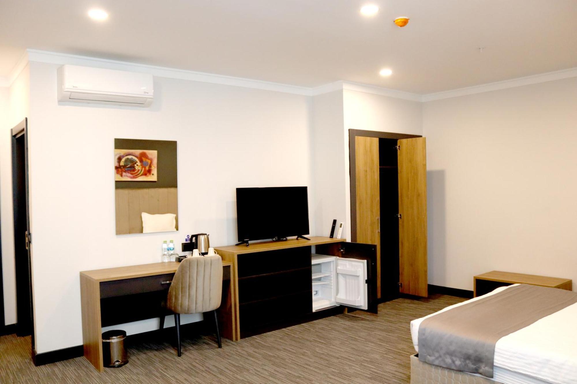 Home Plus Hotel Istanbul Exterior foto