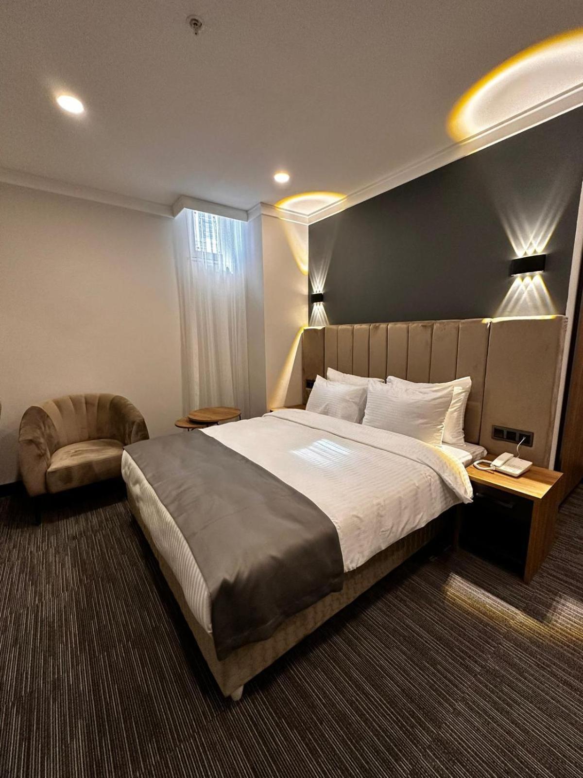 Home Plus Hotel Istanbul Exterior foto