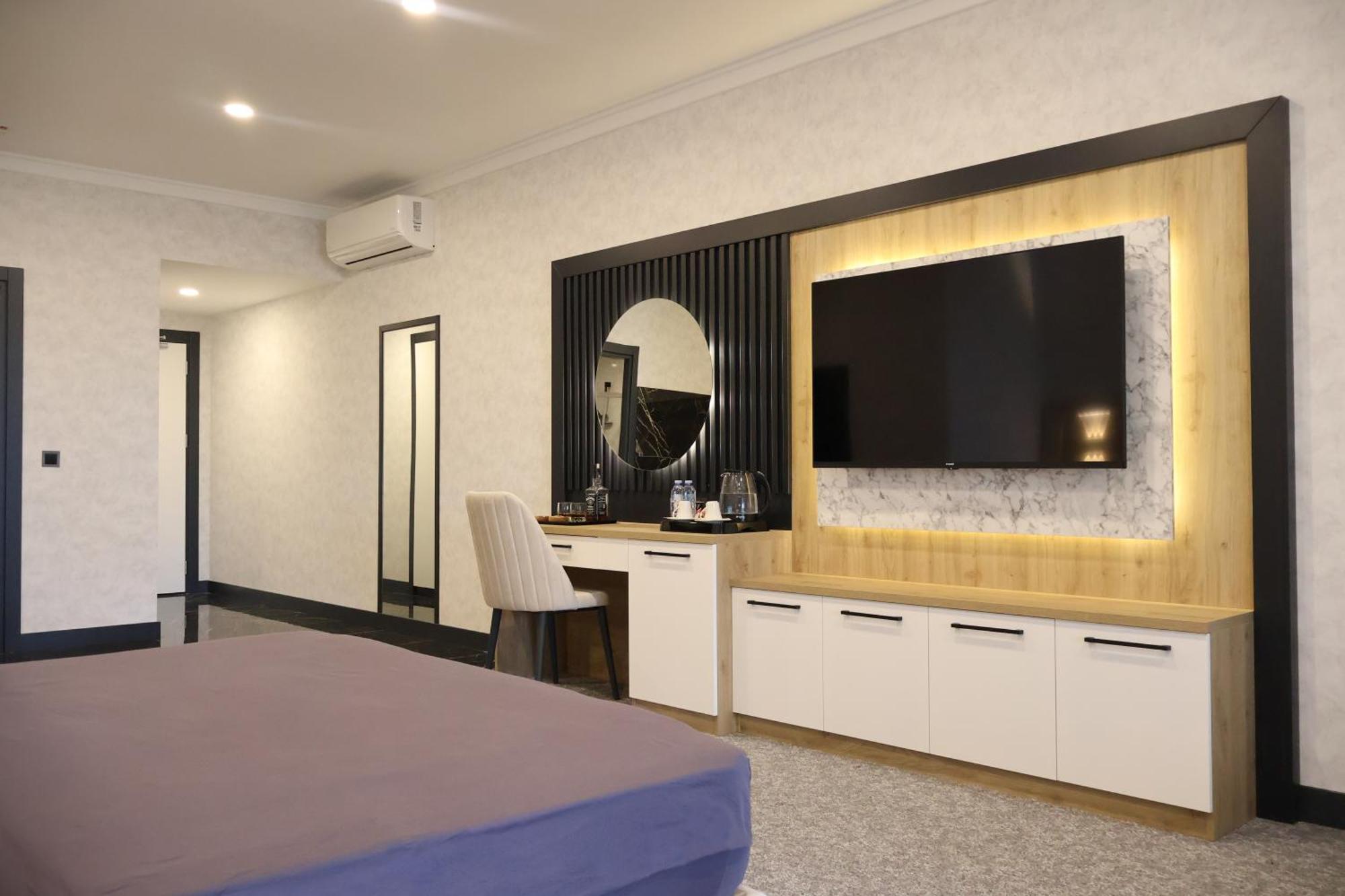Home Plus Hotel Istanbul Exterior foto