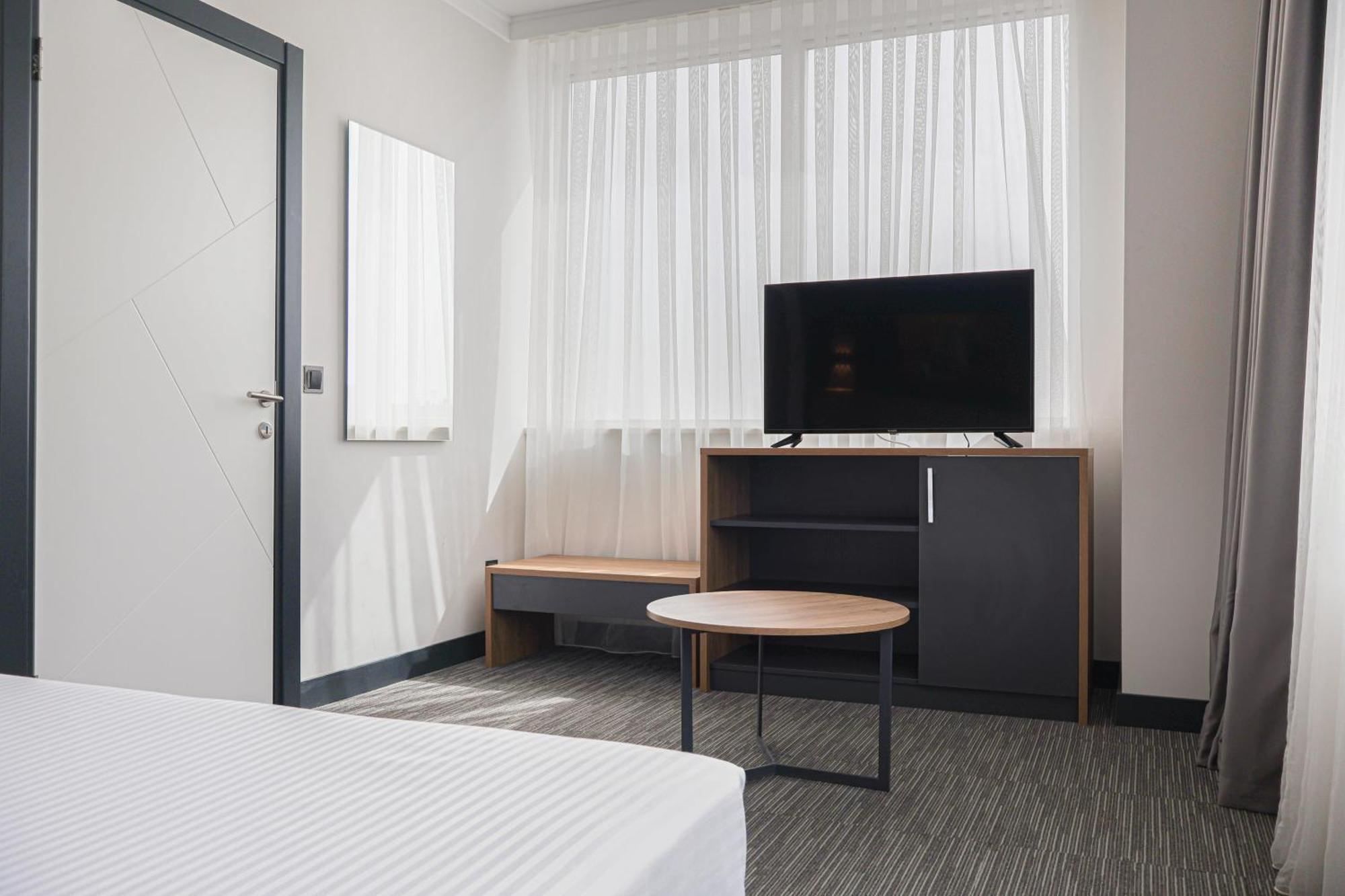 Home Plus Hotel Istanbul Exterior foto